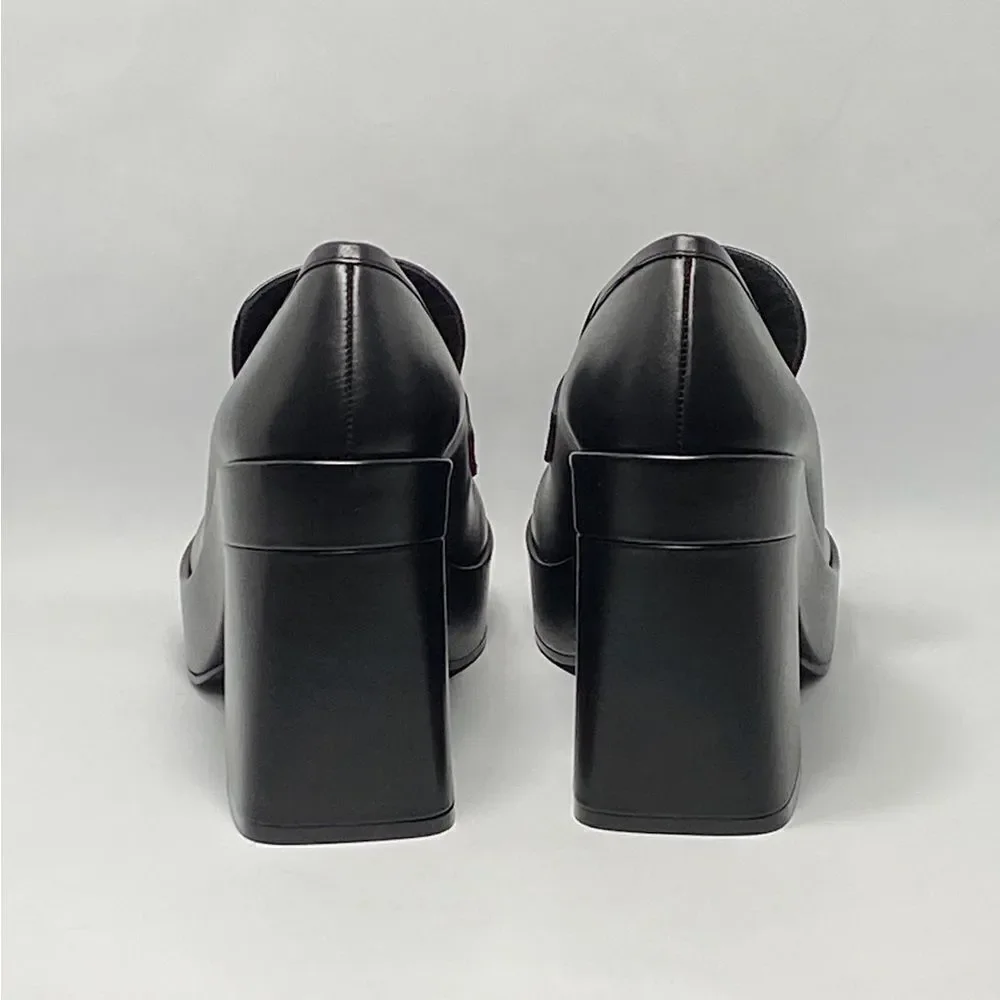 Versace Logo Leather Platform Pumps size 40 - Picture 10 of 13